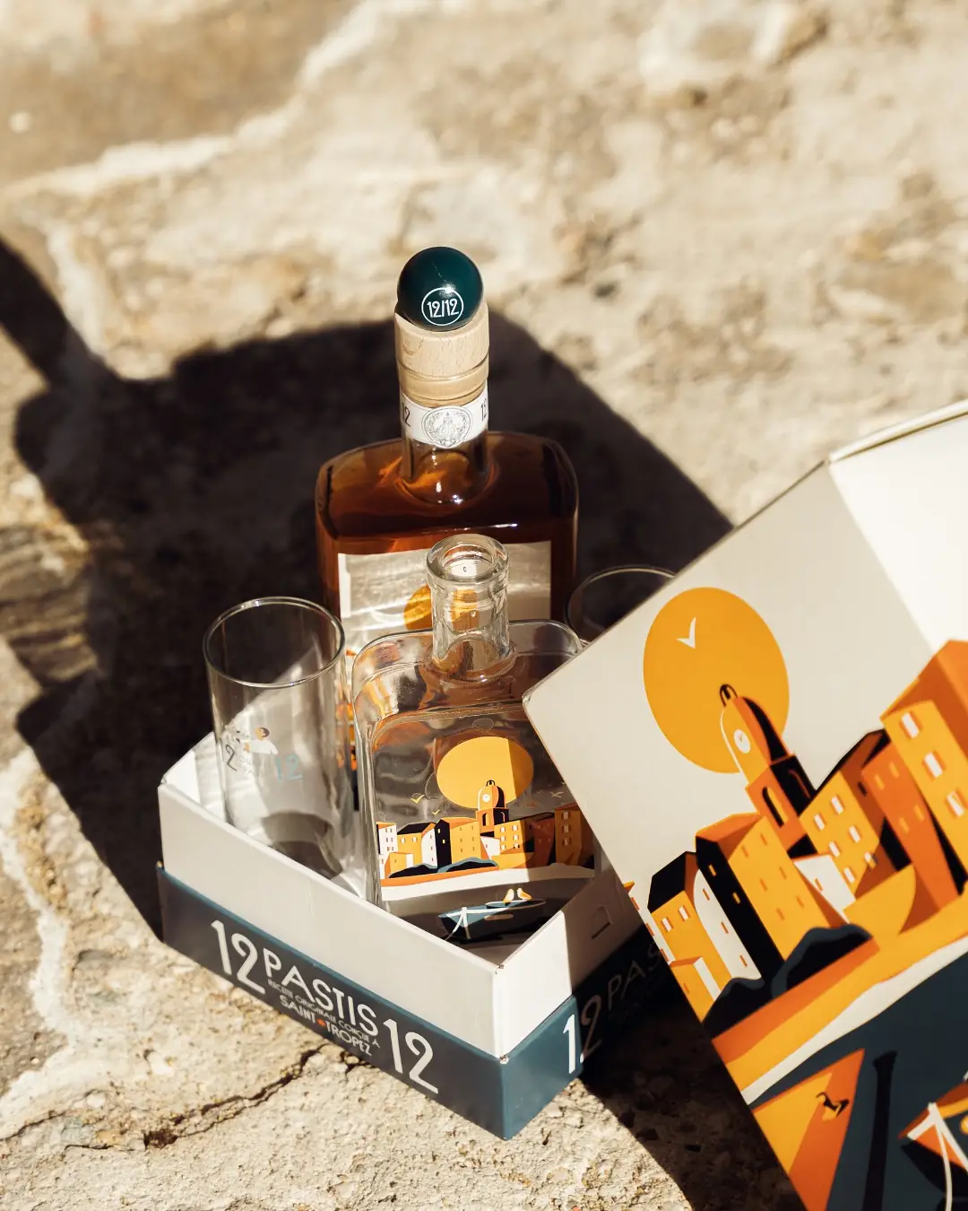 Pastis Saint Tropez Set Vu du Large